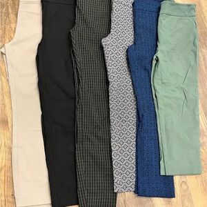 RW&CO. Women's Capris Lot